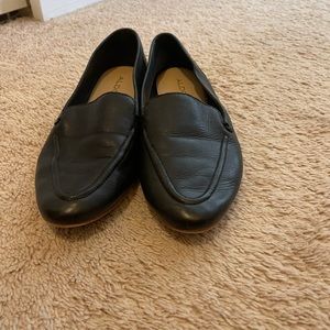 Aldo Casual Flats 6.5